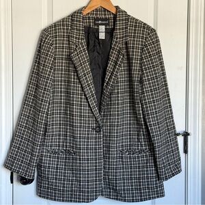 Sag Harbor Woman Brown Plaid Blazer Size 18